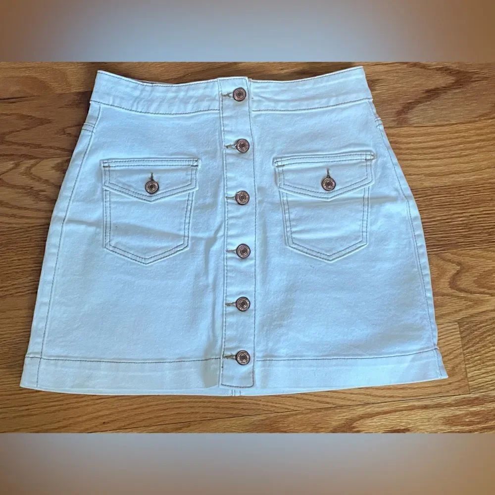 Forever 21 Button Down Mini Skirt
